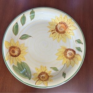 Sunflower Gibson Dinner Plate